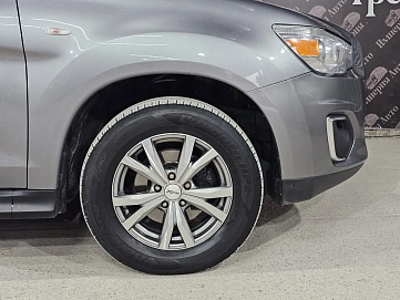 Mitsubishi ASX, 2013г, передний привод, вариатор