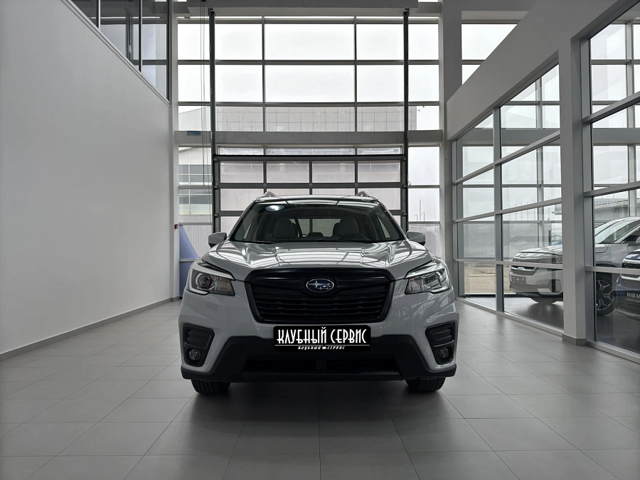 Subaru Forester, 2019г., полный привод, вариатор