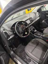 Skoda Karoq, 2020г, передний привод, автомат