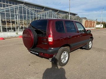 Chevrolet Niva, 2003г, полный привод, механика
