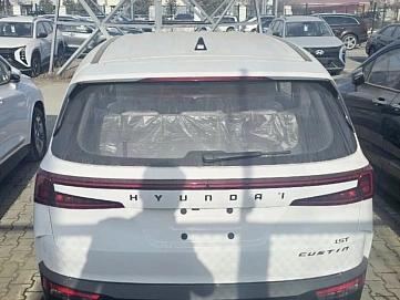Hyundai Custin, 2025г, передний привод, автомат