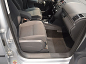 Volkswagen Touran, 2011г., передний привод, робот
