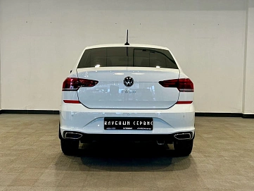 Volkswagen Polo, 2021г, передний привод, автомат