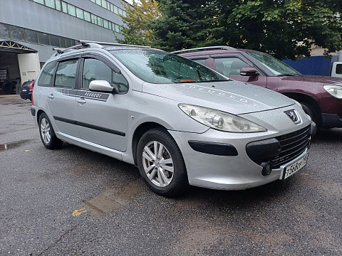 Peugeot 307, 2006г., передний привод, механика