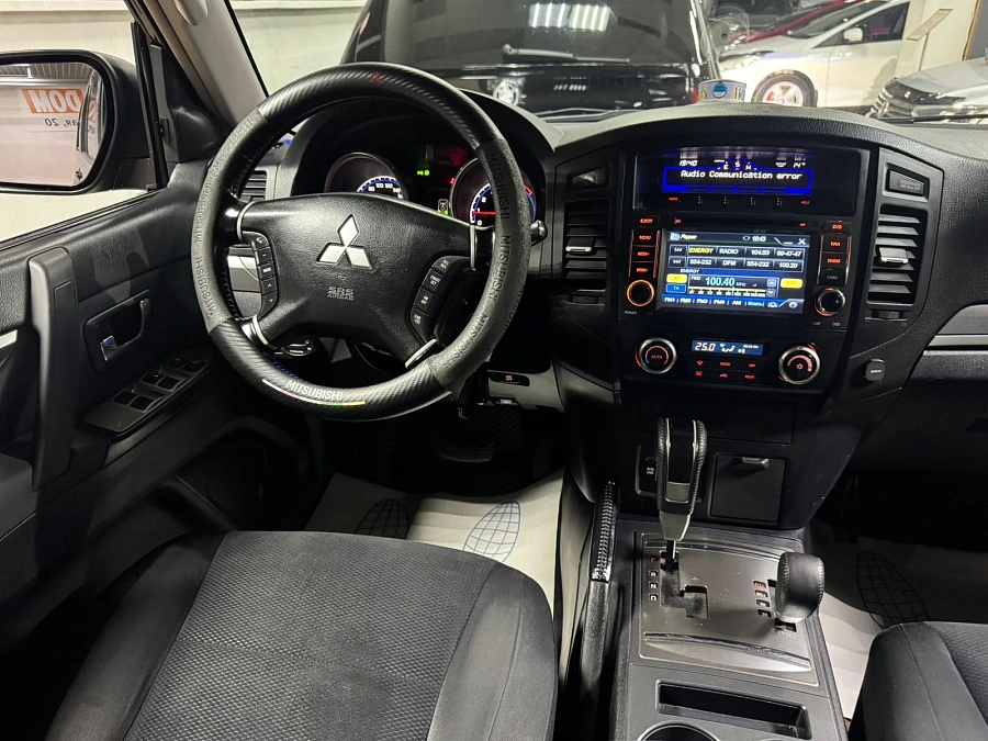 Mitsubishi Pajero, 2008г., полный привод, автомат