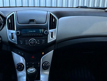 Chevrolet Cruze, 2013г, передний привод, механика