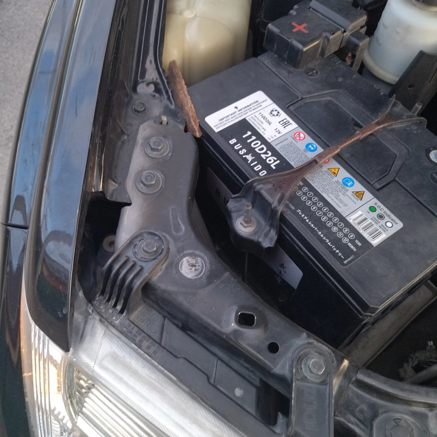 Nissan Pathfinder, 2011г., полный привод, автомат