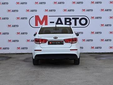 Kia Rio, 2015г., передний привод, механика