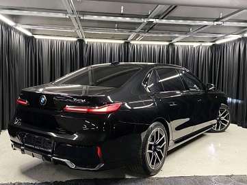 BMW , 2024г., полный привод, автомат