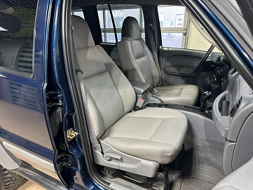 Jeep Liberty (North America), 2005г, задний привод, автомат