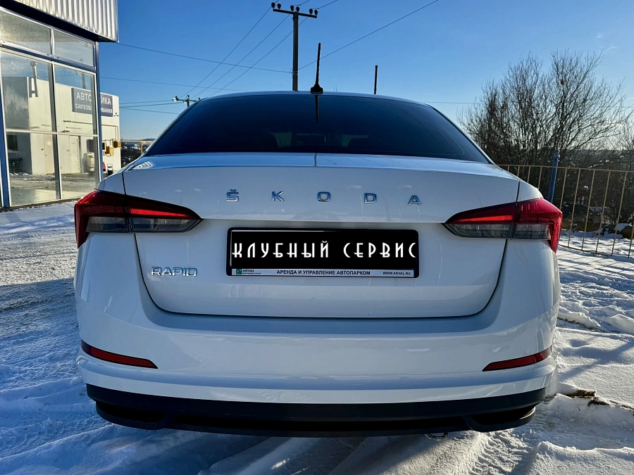 Skoda Rapid, 2021г., передний привод, автомат