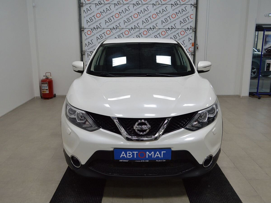 Nissan Qashqai, 2014г., передний привод, вариатор