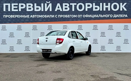 Lada (ВАЗ) Granta, 2015г, передний привод, автомат