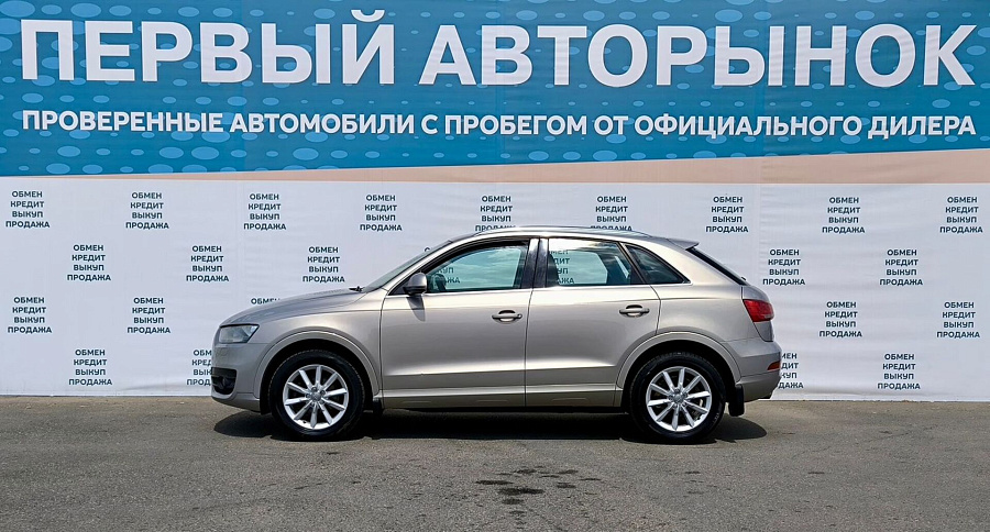 Audi Q3, 2013г., передний привод, автомат
