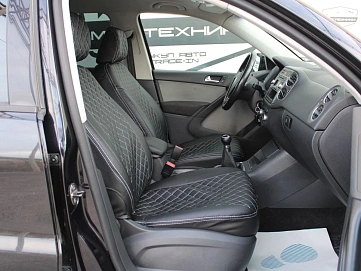 Volkswagen Tiguan, 2010г, полный привод, механика