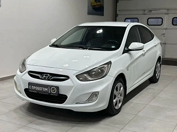 Hyundai Solaris, 2012г, передний привод, автомат