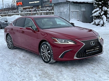 Lexus ES, 2019г, передний привод, автомат