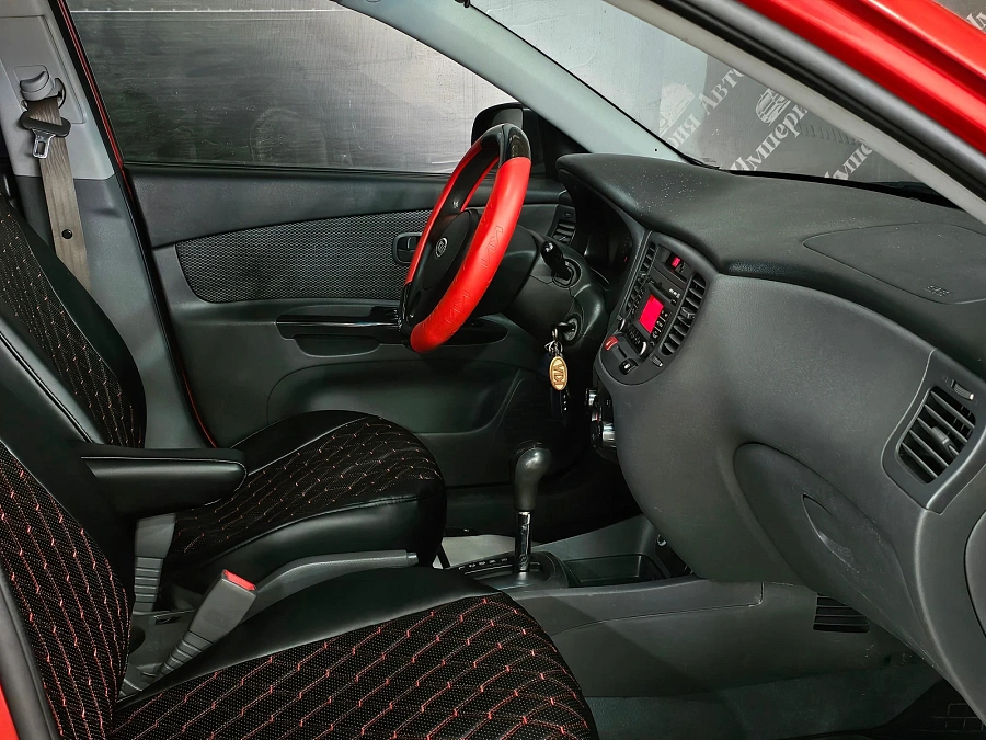 Kia Rio, 2010г., передний привод, автомат