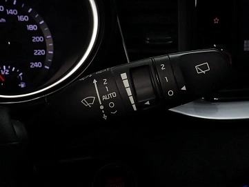 Kia Ceed, 2021г, передний привод, робот