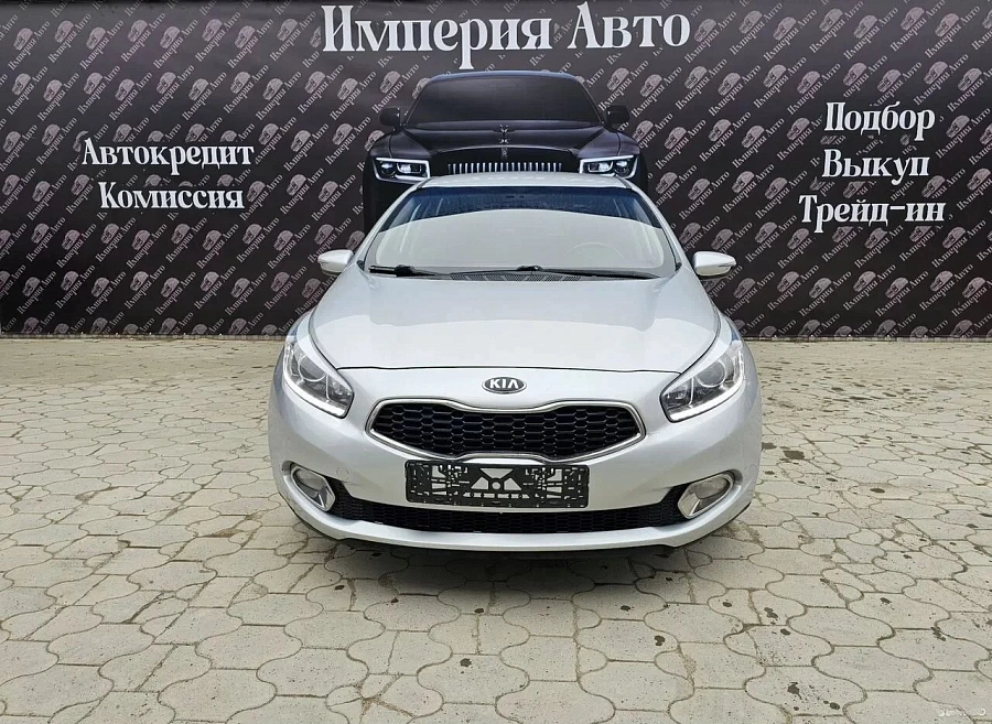 Kia Ceed, 2014г., передний привод, автомат