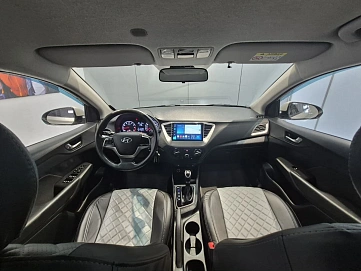 Hyundai Solaris, 2019г., передний привод, автомат