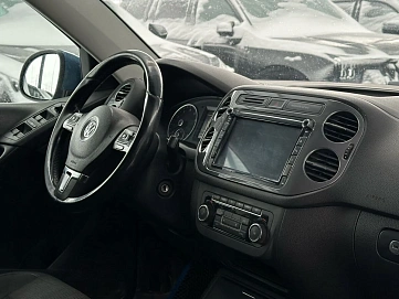 Volkswagen Tiguan, 2012г, передний привод, механика