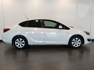 Opel , 2013г., передний привод, механика
