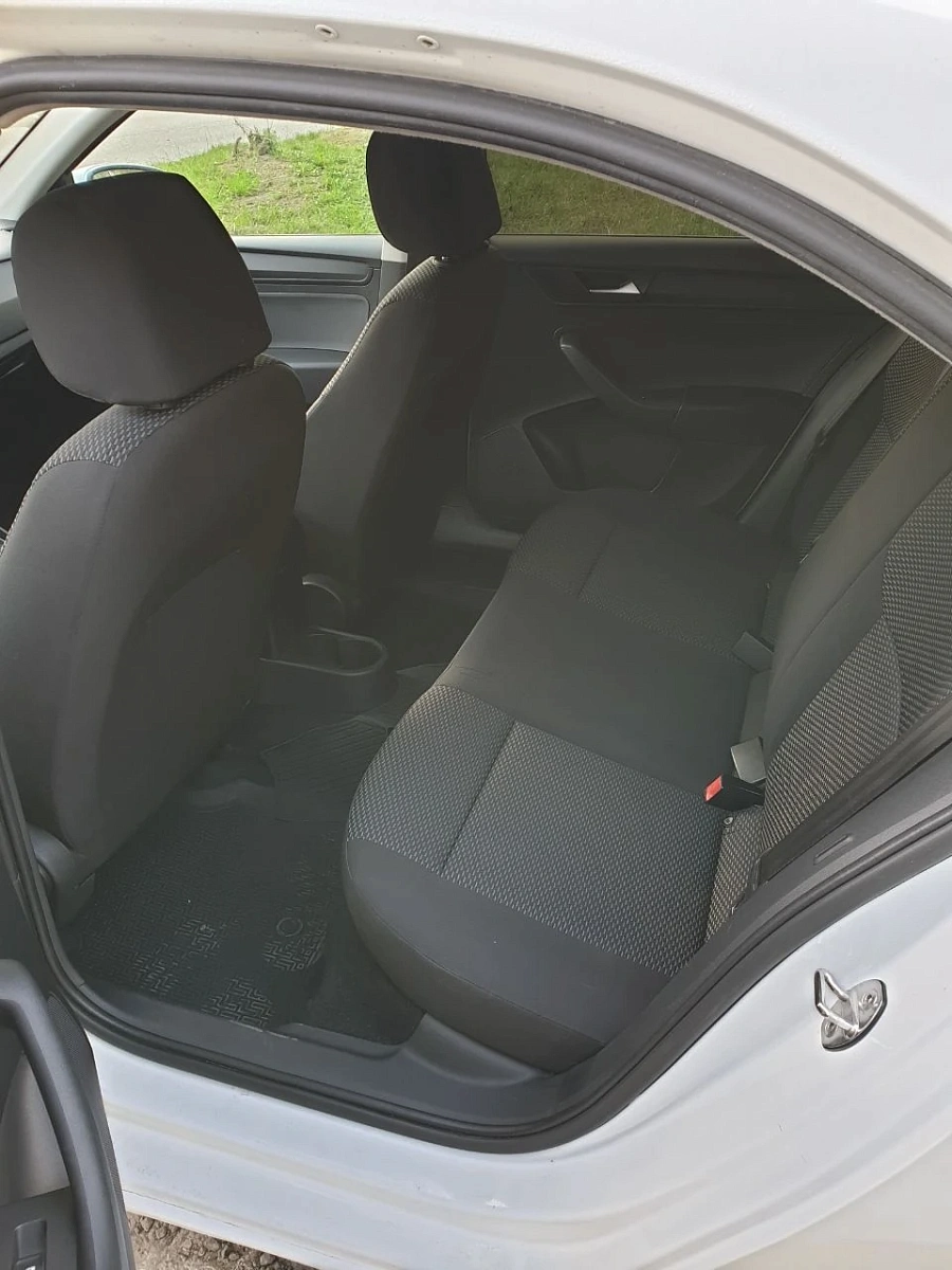 Volkswagen Polo, 2020г., передний привод, автомат