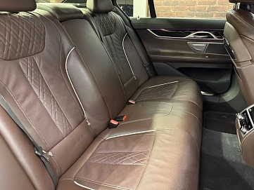 BMW 7 серии, 2020г., полный привод, автомат