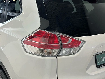 Nissan X-Trail, 2017г, передний привод, вариатор