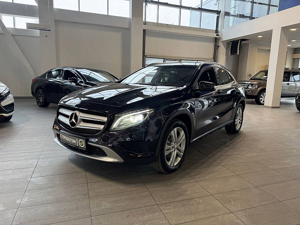 Mercedes-Benz , 2015г., полный привод, робот