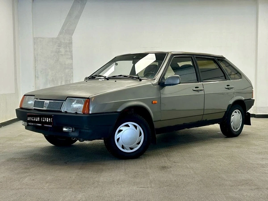 Lada (ВАЗ) 2109, 2002г., передний привод, механика