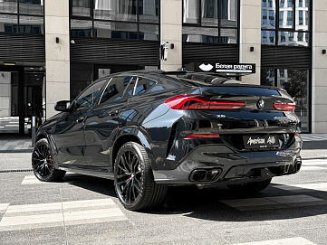 BMW X6, 2023г, полный привод, автомат