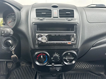 Lada (ВАЗ) Kalina, 2014г., передний привод, механика