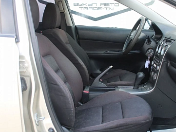 Mazda 6, 2004г, передний привод, автомат