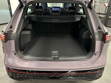 Volkswagen Tiguan, 2025г, полный привод, робот
