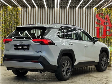 Toyota RAV4, 2024г, полный привод, вариатор