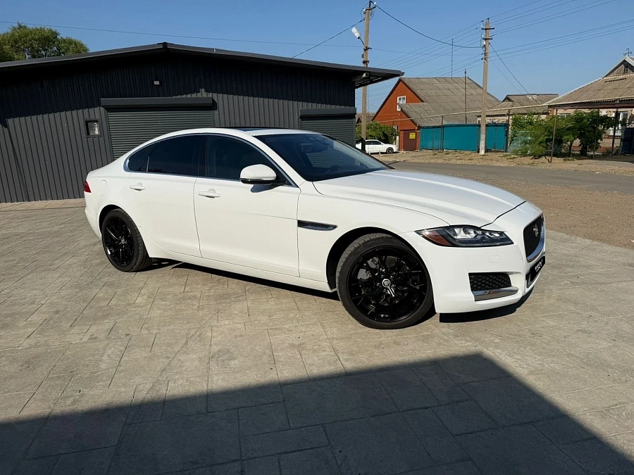 Jaguar XF, 2018г., полный привод, автомат