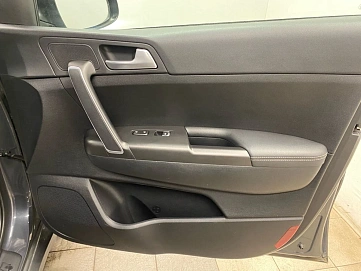 Kia Sportage, 2020г, передний привод, автомат