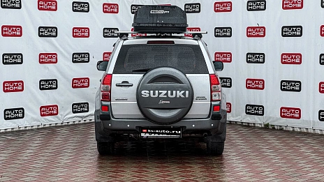 Suzuki Grand Vitara, 2008г., передний привод, механика