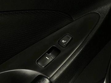 Hyundai Sonata, 2012г, передний привод, автомат