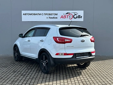 Kia Sportage, 2011г, передний привод, механика