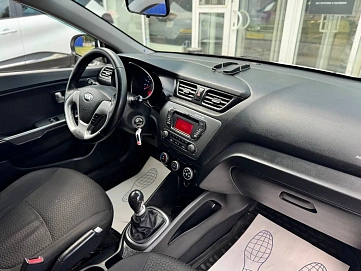 Kia Rio, 2015г, передний привод, механика