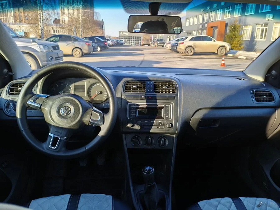 Volkswagen Polo, 2014г., передний привод, механика