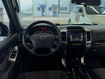 Toyota Land Cruiser Prado, 2005г, полный привод, автомат