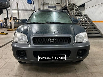 Hyundai Santa Fe, 2001г, передний привод, автомат