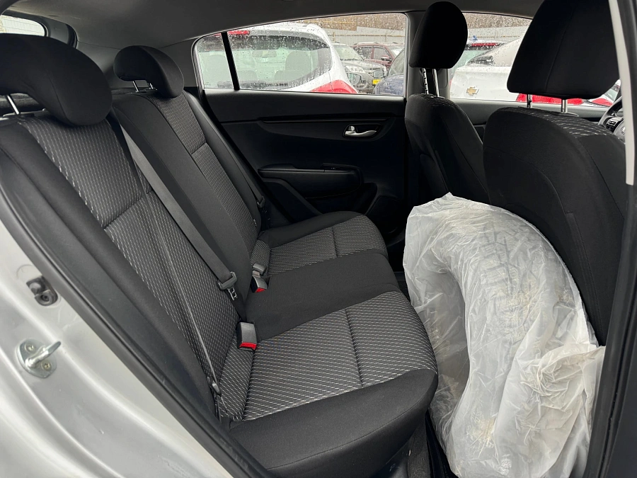 Kia Rio, 2019г., передний привод, механика