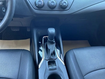 Toyota Corolla, 2022г, передний привод, вариатор