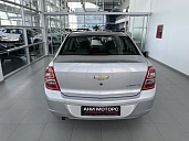 Chevrolet Cobalt, 2013г., передний привод, механика