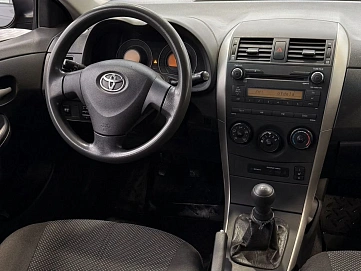 Toyota Corolla, 2008г, передний привод, механика
